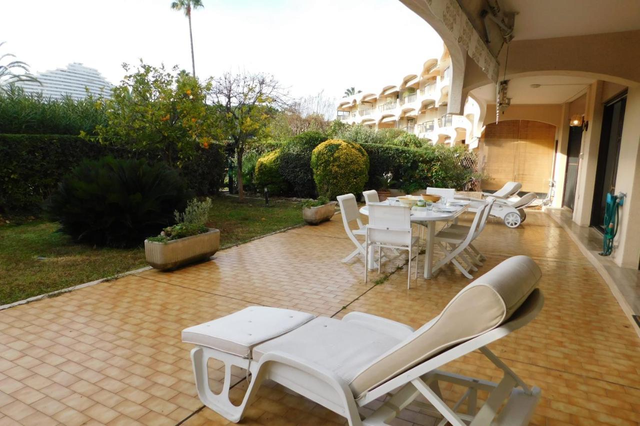 Air-Conditioned 4-Room "Marine Villeneuve" Flat With Pool And Parking 外观 照片