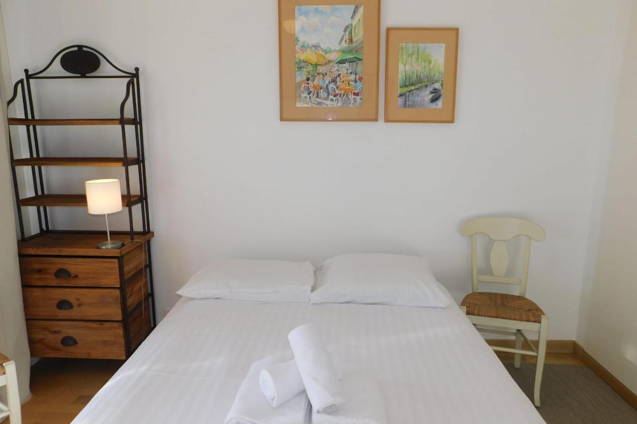 Air-Conditioned 4-Room "Marine Villeneuve" Flat With Pool And Parking 外观 照片
